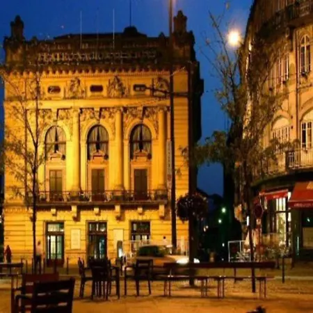 Escape With Balcony *