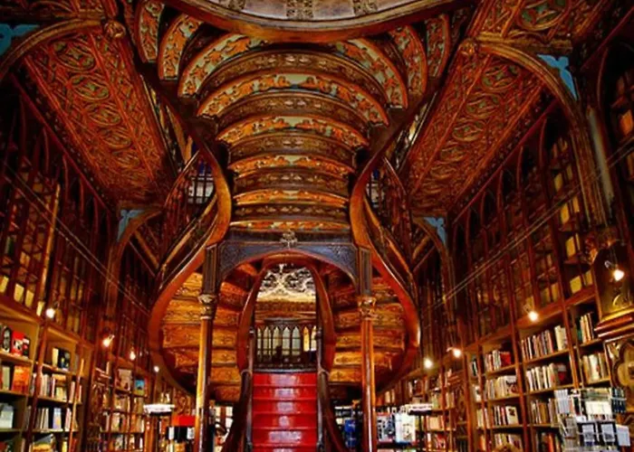 Escape With Balcony Oporto