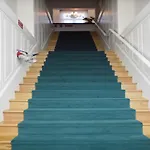 Escape With Balcony Apartment *