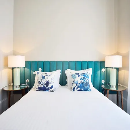 Escape With Balcony * Πόρτο