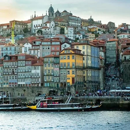 Modern 2-bedroom In * Porto