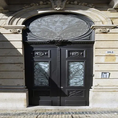 Escape With Balcony Apartmán Porto