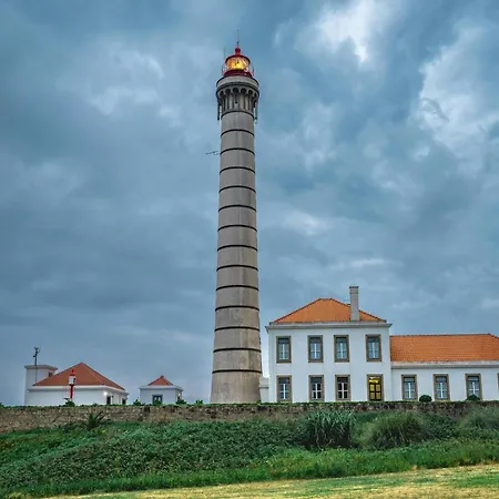 Escape With Balcony Apartmán *